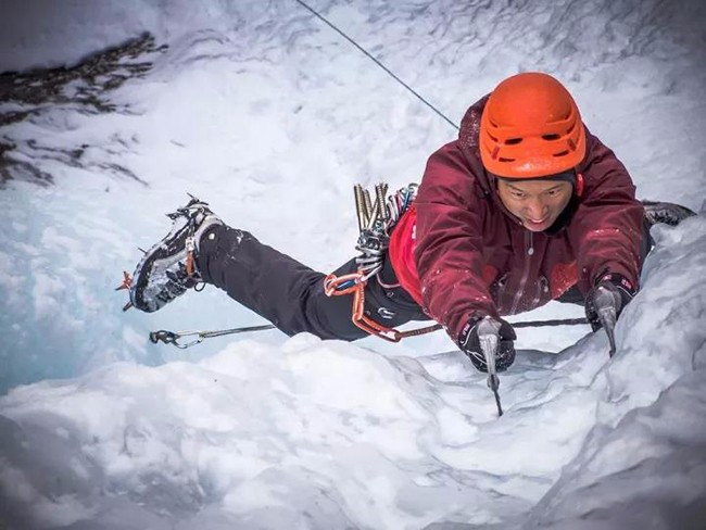 挑選沖鋒衣的時(shí)候必須要注意的幾個(gè)問題