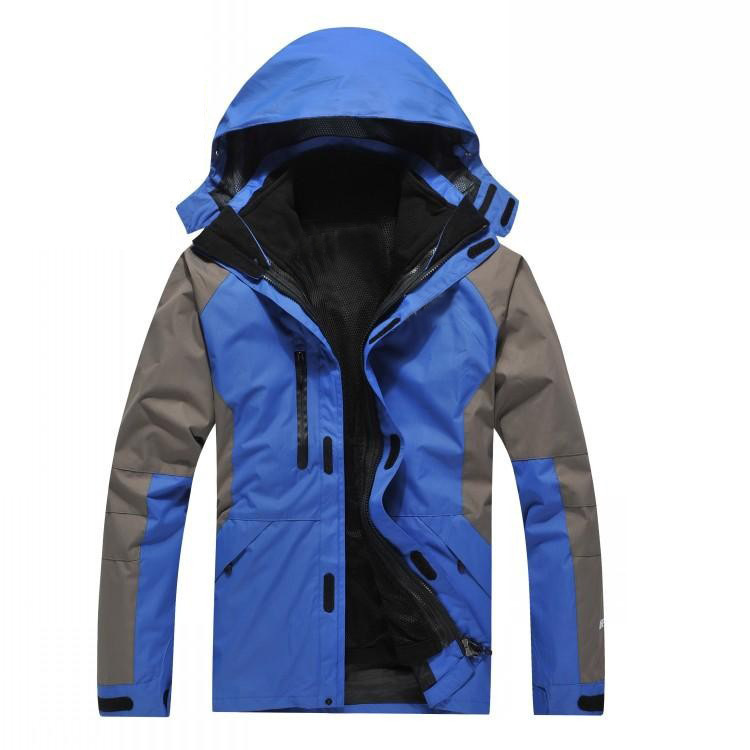 網(wǎng)上如何定做沖鋒衣呢?一定要量身定做嗎